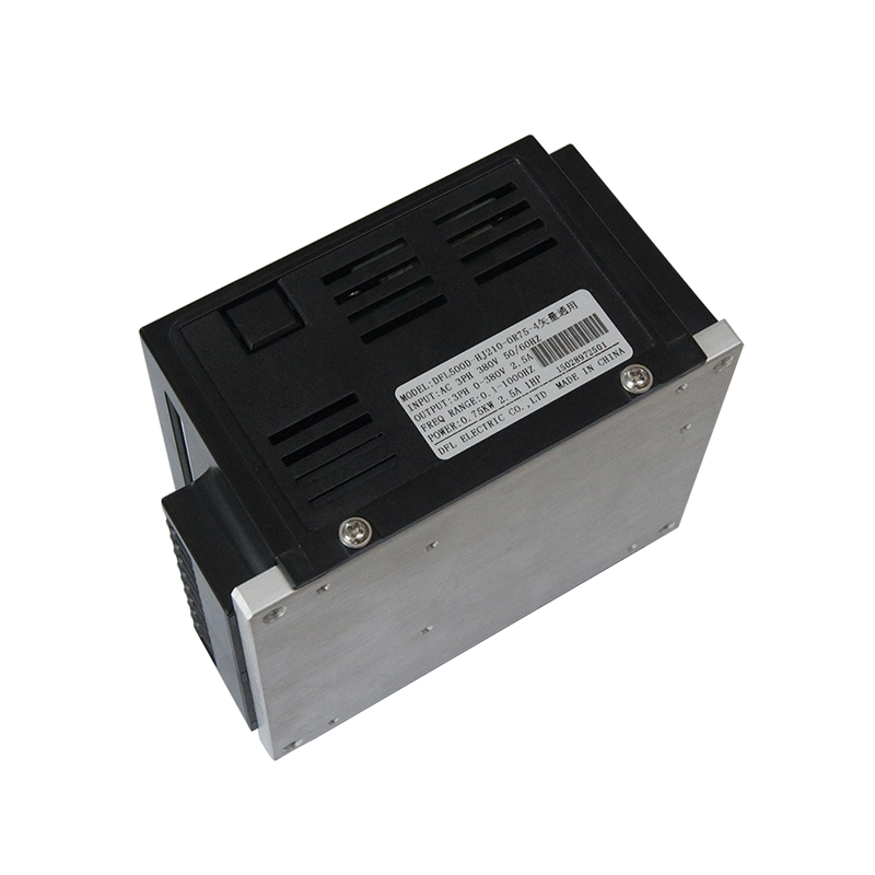 DFL500D通用變頻器，小體變頻器，變頻調(diào)速器，變頻器生產(chǎn)廠家